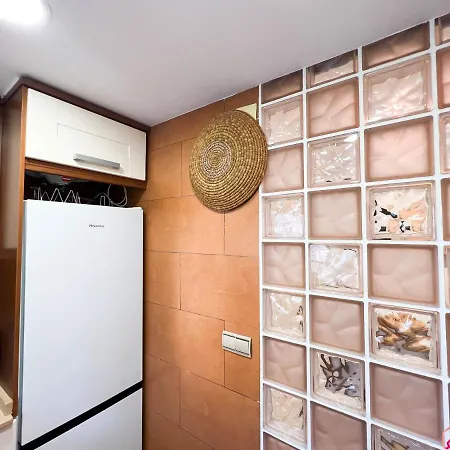 Lindo Al Mar Con Piscina/tenis Apartamento
