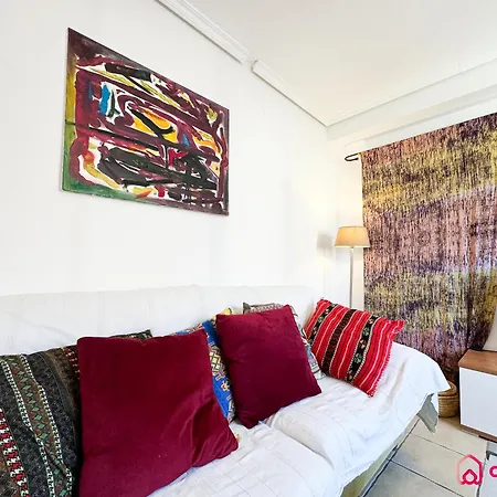Lindo Al Mar Con Piscina/tenis Apartamento *
